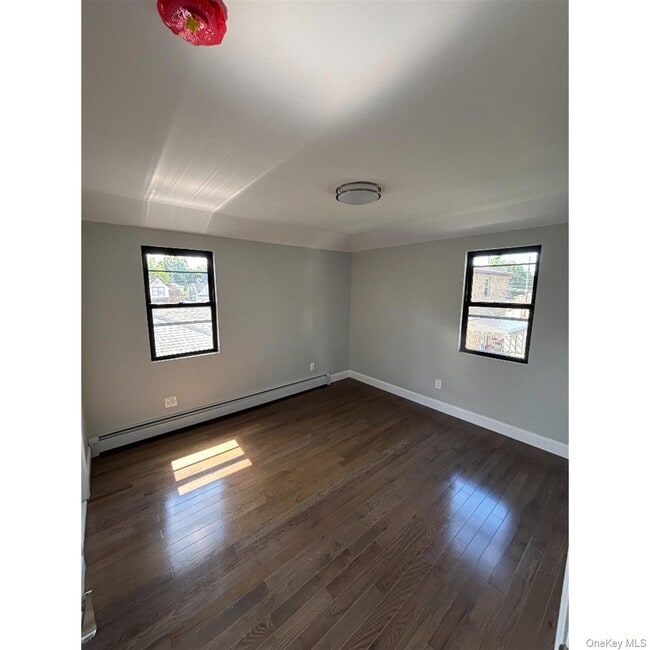 Foto del edificio - 177-37 115th Ave