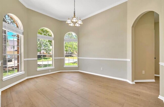 Building Photo - 20819 Meadow Belle Ct