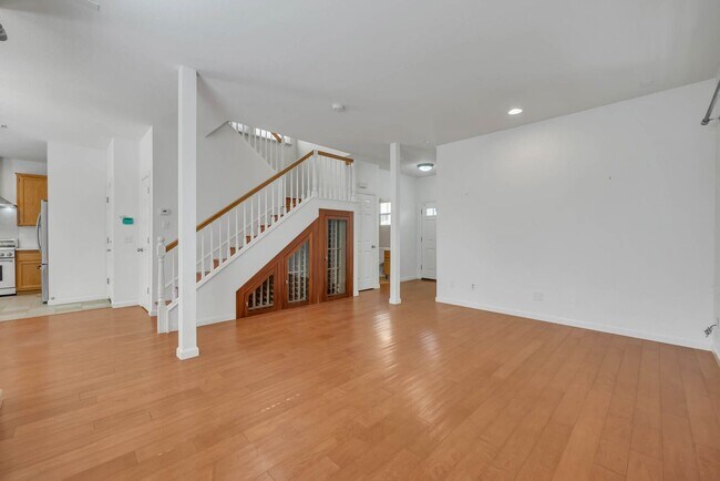 Foto del edificio - 2517 I St