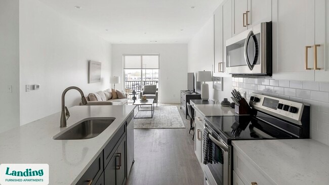 Building Photo - 2708 Old Lebanon Pike