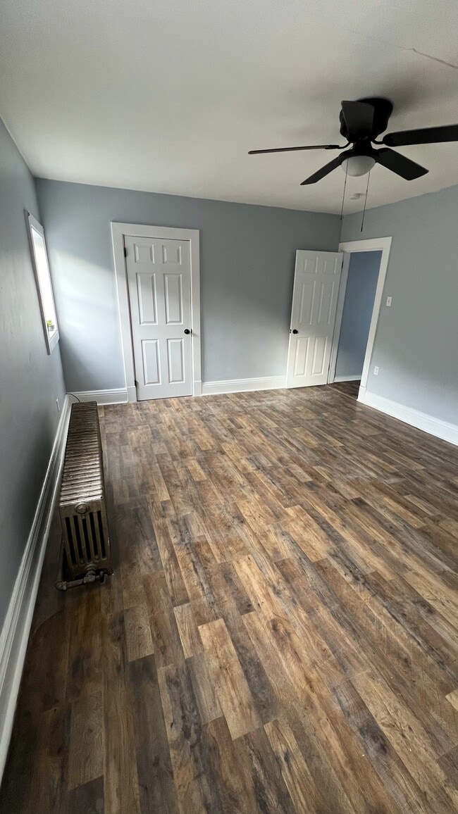 Dormitorio principal - 414 Erie Ave