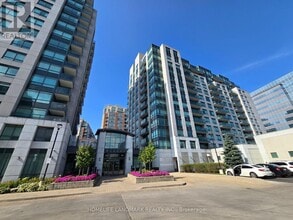 Building Photo - 55-355 S Town Centre Blvd