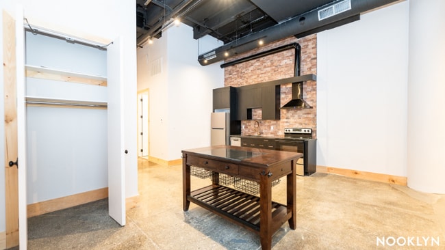 Photo - 255 18th St Apartment