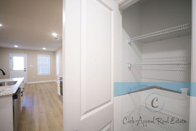 Foto del edificio - Beautiful new construction 3 bed / 2 bath home in Jonesboro - Brookland schools!!