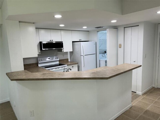 Foto del edificio - 9222 W Atlantic Blvd