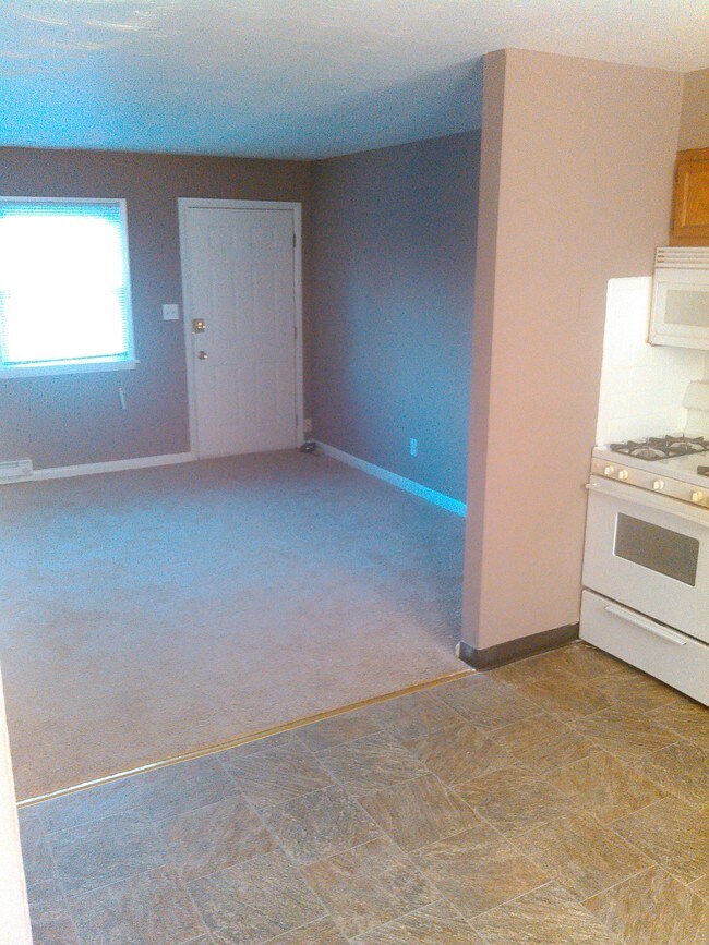 Foto del edificio - 608 W Monroe St