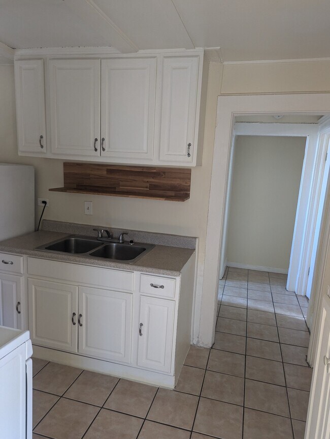 Cocina - 821 Walnut Ave