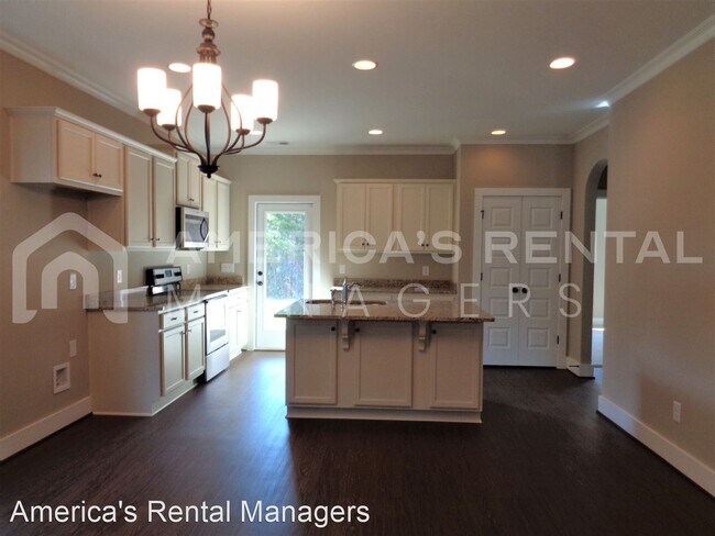 Foto del edificio - 4 br, 2 bath House - 5549 Park Side Road