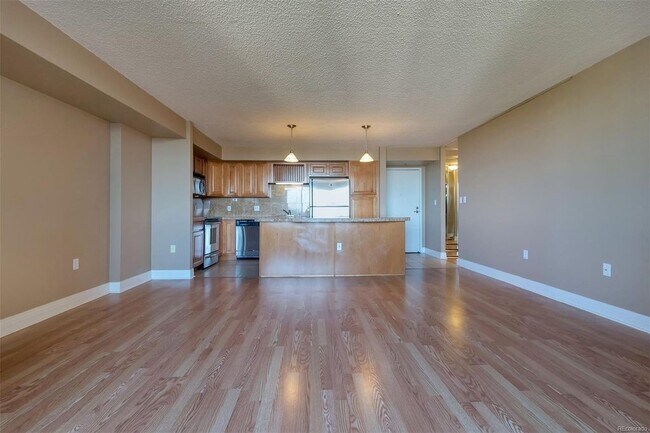 Foto del edificio - 601 W 11th Ave