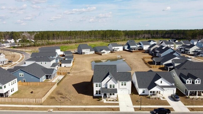 Building Photo - Ideal Home for Rent in Summers Corner Comm...