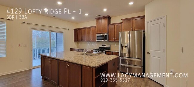 Foto del edificio - 4129 Lofty Ridge Pl