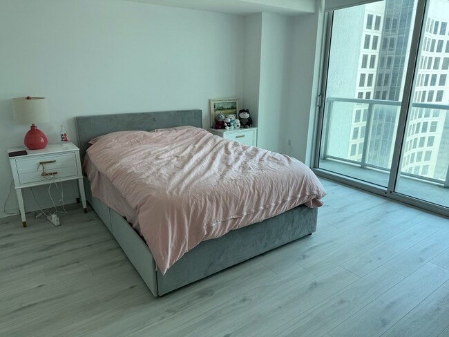 Foto del edificio - 500 Brickell Ave