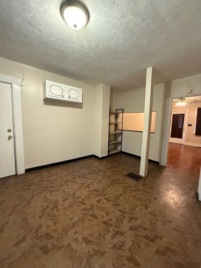 Building Photo - Cozy 2-Bedroom Townhome for Rent – Lincoln-Larimer, Pittsburgh, PA