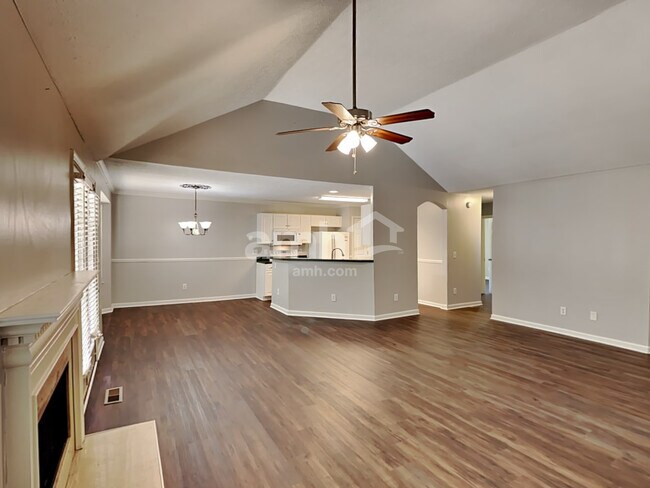 Building Photo - 1334 Georgetown Drive