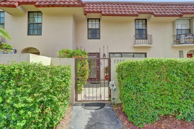 Foto del edificio - 7355 SW 26th Ct
