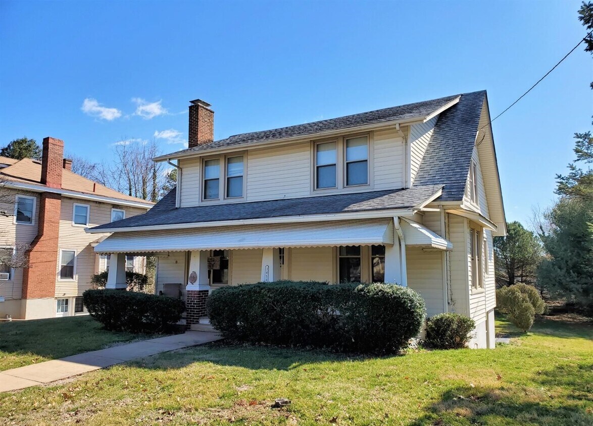 3454 Fort Ave, Lynchburg, VA 24501 House Rental in Lynchburg, VA