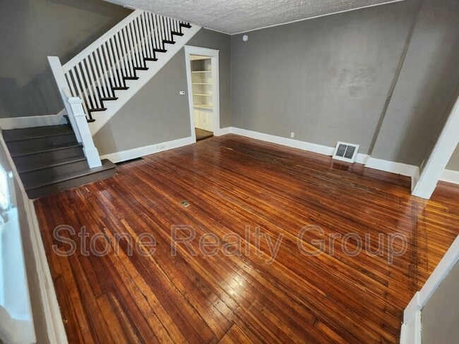 Building Photo - 1407 S 8th St