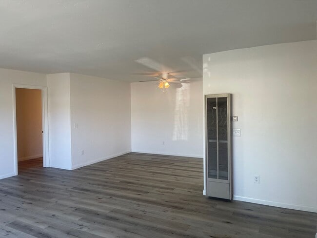 Foto del edificio - W. Connecticut Ave