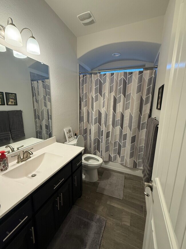 Foto del edificio - 3416 Hockley Ranch Rd