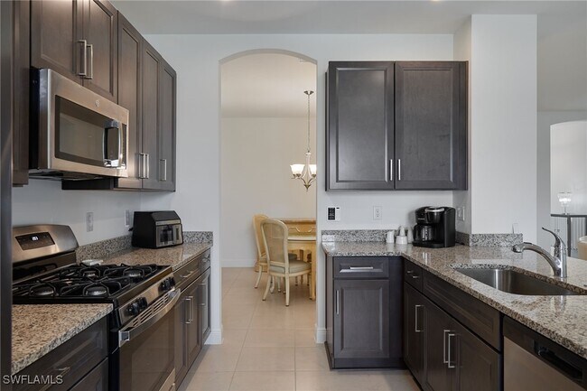 Foto del edificio - 15868 Elina Sky Dr