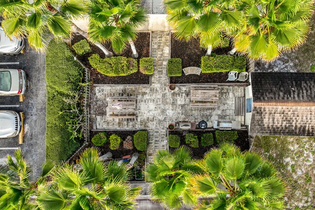 Patio - 5901 Fairfield Ave S