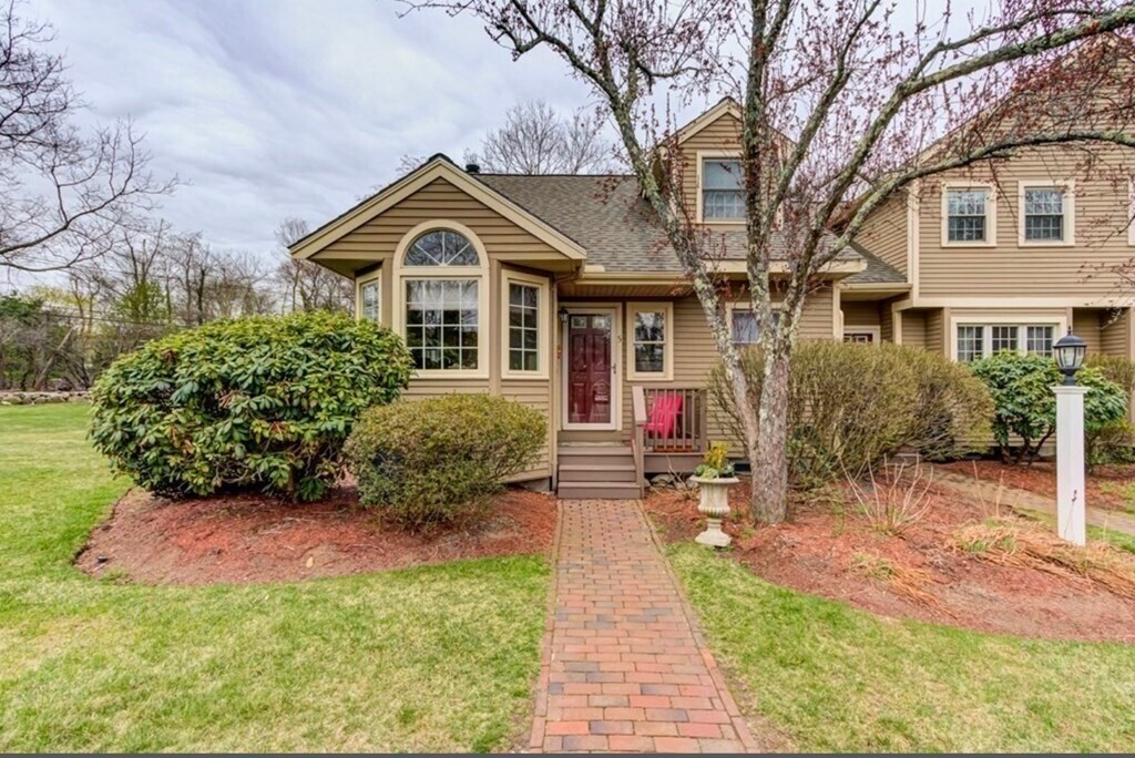 5 Leman Ln, Hopkinton, MA 01748 Townhome Rentals in Hopkinton MA