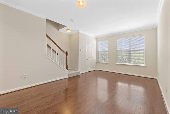 Building Photo - 314 Camillia Pl