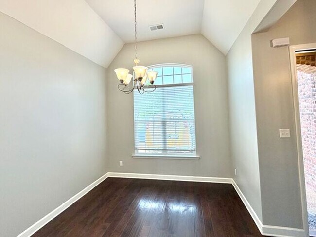 Foto del edificio - Now Leasing A 4 Bedroom 2 Bath Home In Olive Branch. Highly Rated Schools