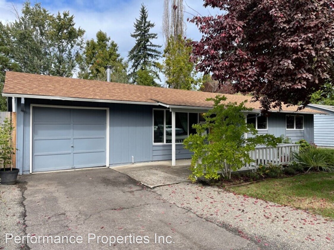 Primary Photo - 13625 SW Devonshire Dr