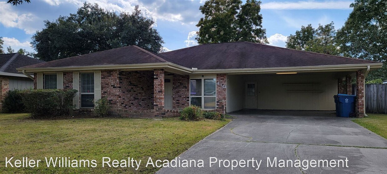 Foto principal - 4 br, 2 bath House - 410 Elmwood