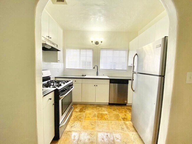 Building Photo - 8517 Horner St