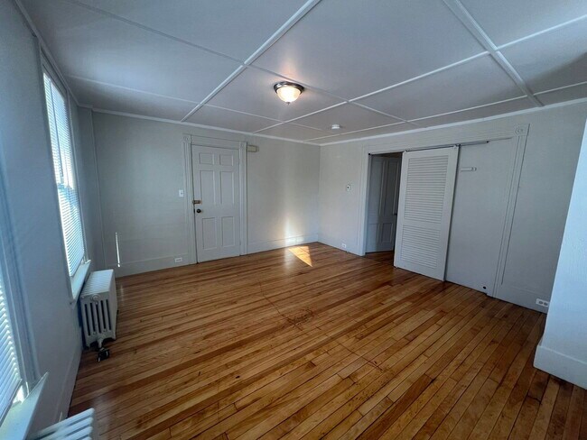 Foto del edificio - 86-88 N State St