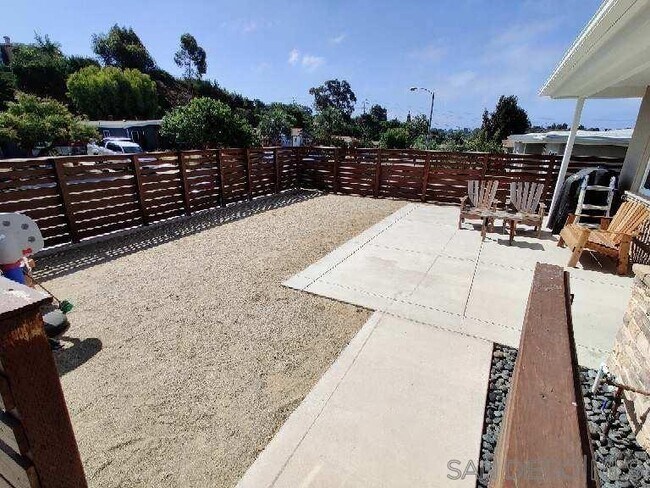 Building Photo - 234 Fraxinella St