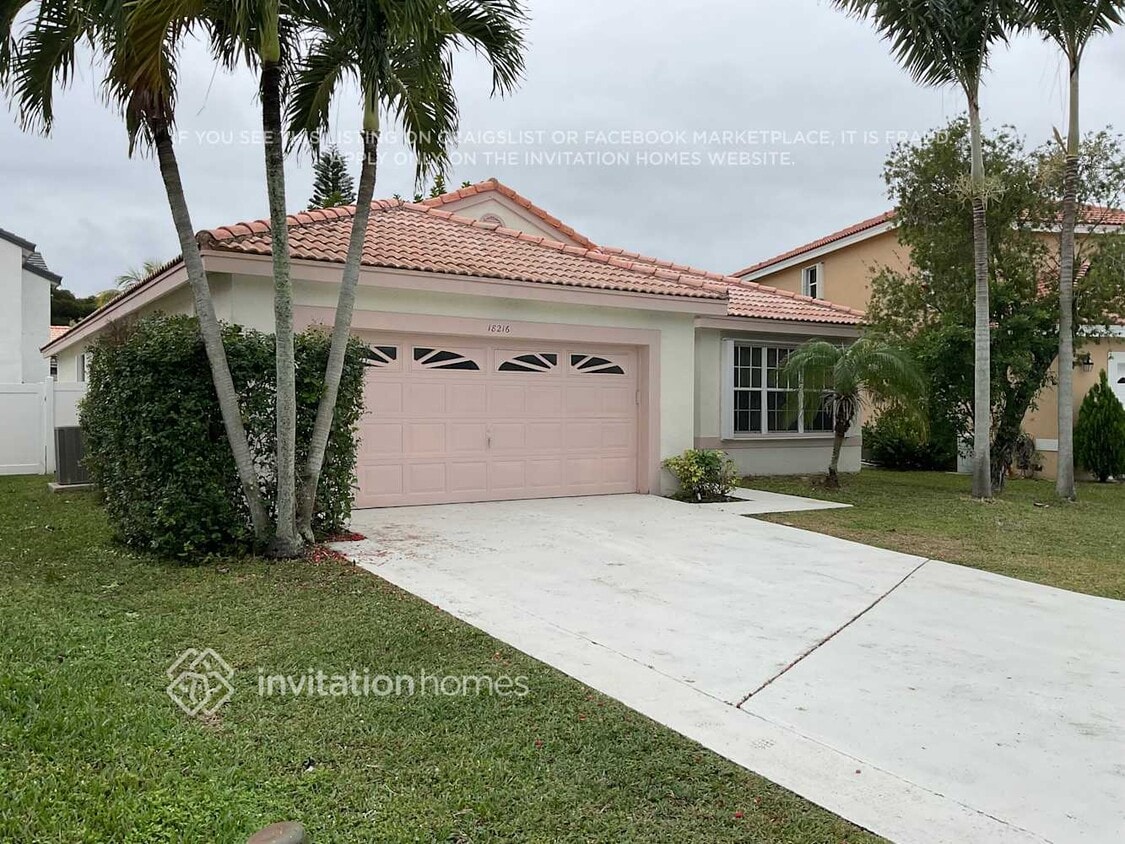 Foto principal - 18216 SW 4th St