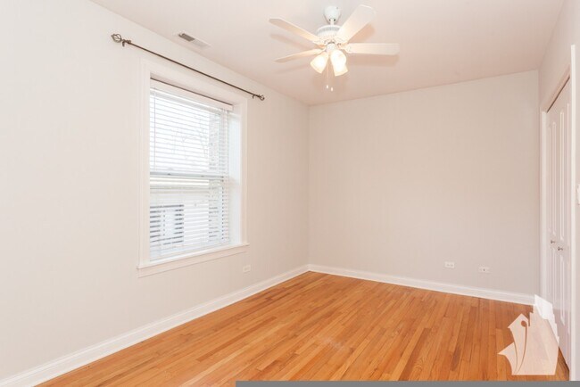 Foto del edificio - 1639 W Grace St