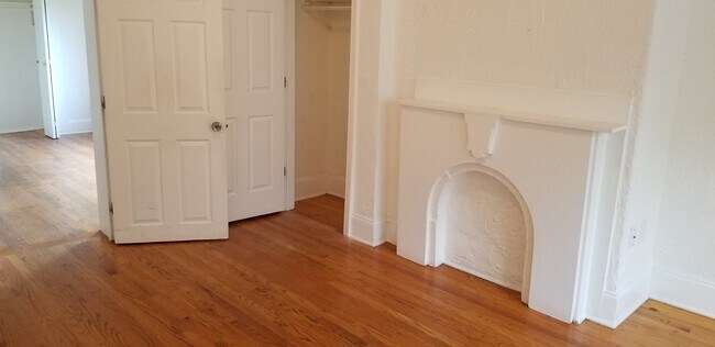 Master Bedroom - 277 Princeton St