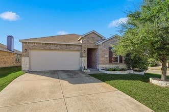 Building Photo - 500 Sundrop Ln