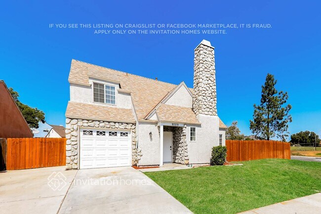 Foto del edificio - 8029 Linares Ave