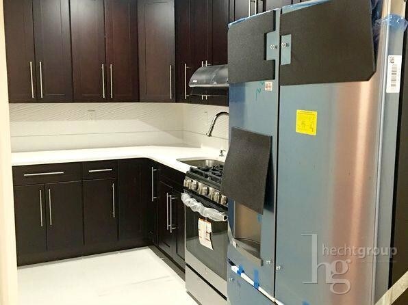 Foto del edificio - 145 E 15th St