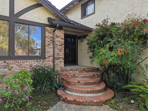 Building Photo - 6525 Idlewild Ct