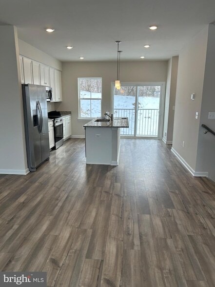 Building Photo - 113 Kincade Court