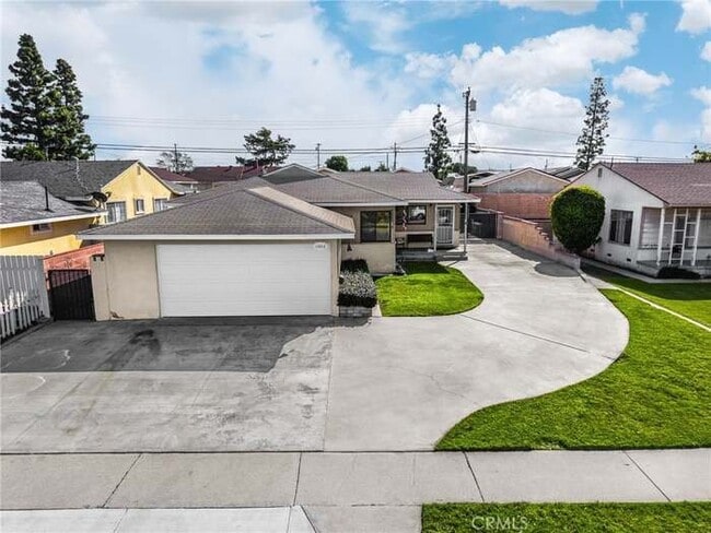 Photo - 15814 Sharonhill Dr House