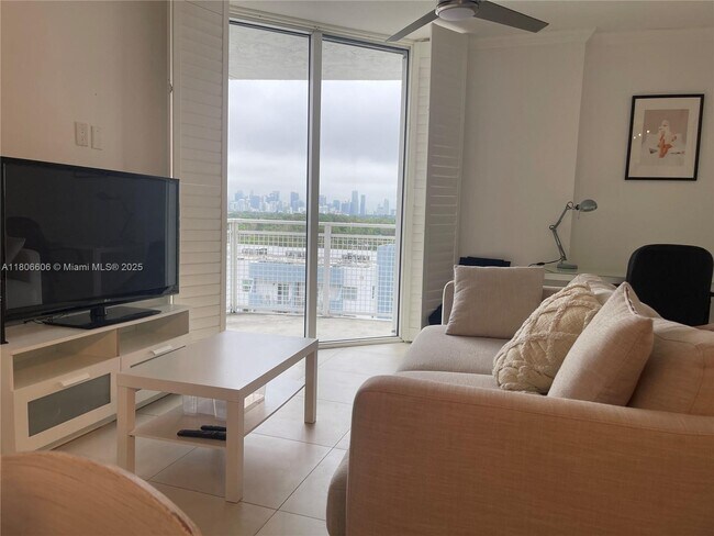 Foto del edificio - 2600 SW 27th Ave