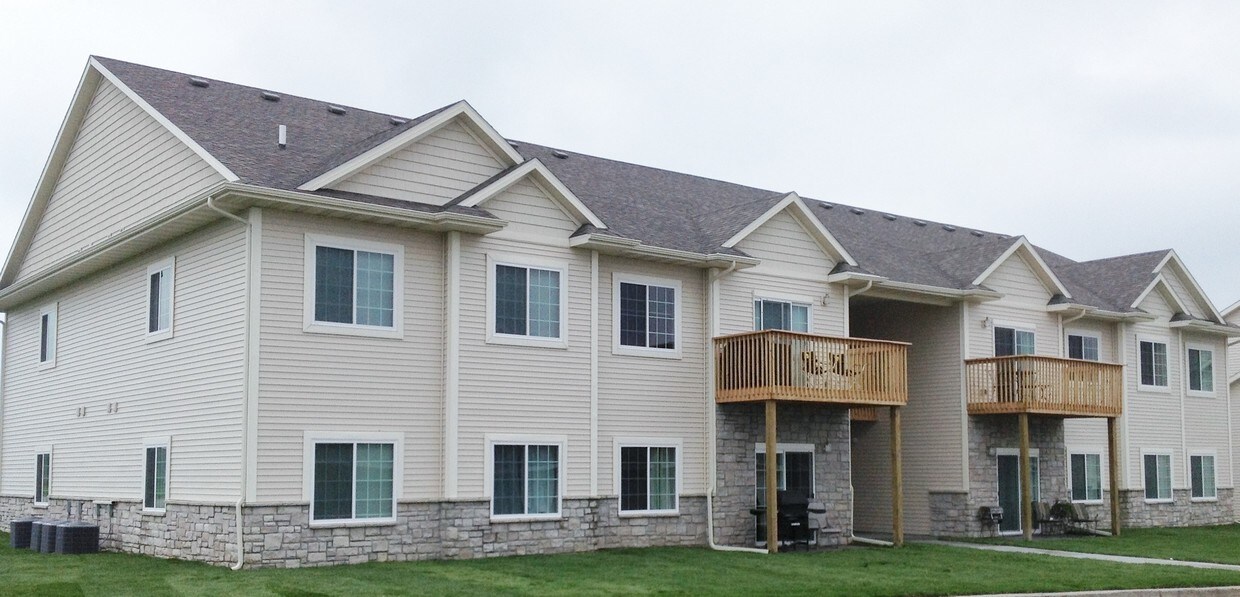 Foto principal - 1620 NW Prairie Lakes Dr