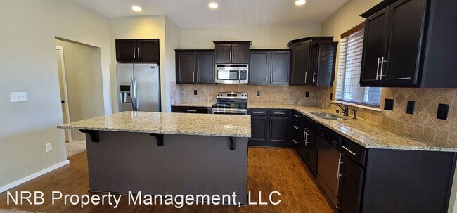 Foto del edificio - 4 br, 2.5 bath House - 2219 166th St Ct E