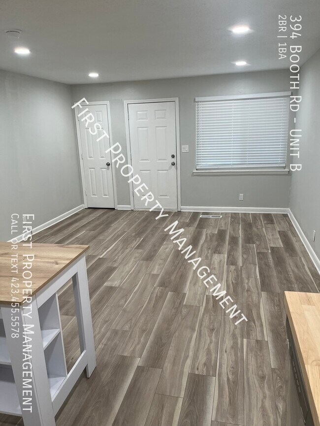 394 Booth Rd Unit B, Chattanooga, TN 37411 Room for Rent in