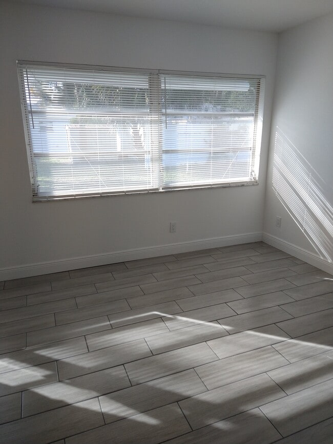 Building Photo - 5030 99th Way N