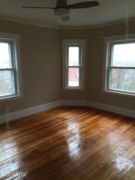 Building Photo - 1 Orient Ave