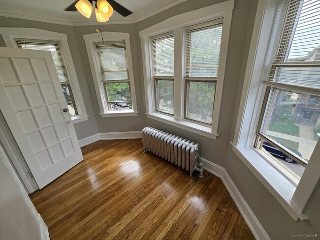 Foto del edificio - 4831 N Springfield Ave