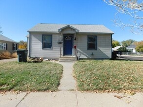 Building Photo - 441 N 16th St